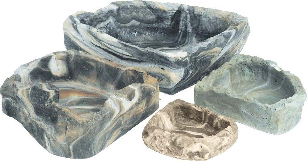 Fluker's nonporous corner food and water bowl — medium 6 in